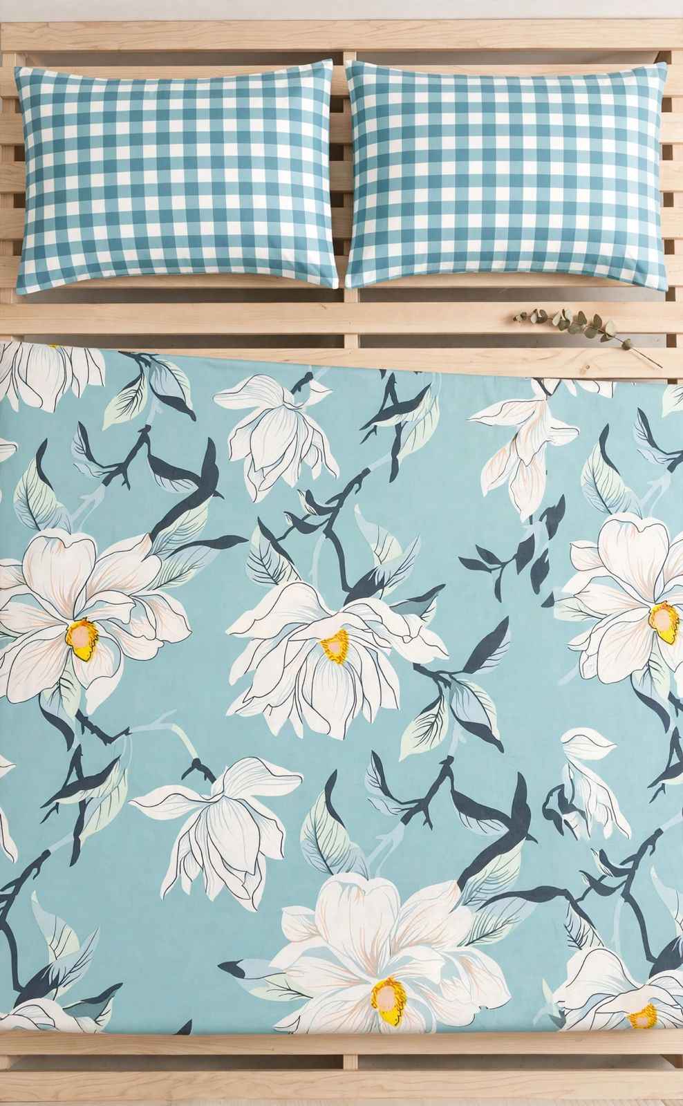 Ocean Blue Magnolia & Gingham Pure Cotton Bedsheet Set