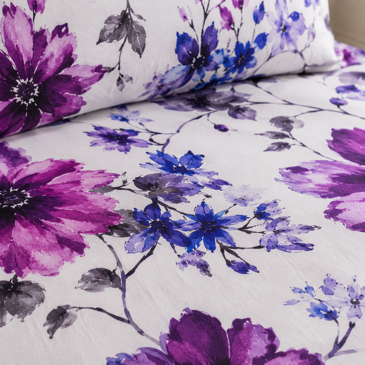 Violet Symphony Premium Floral Bedsheet Set